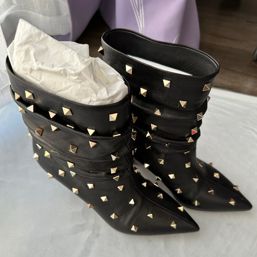 Valentino booties - size 37